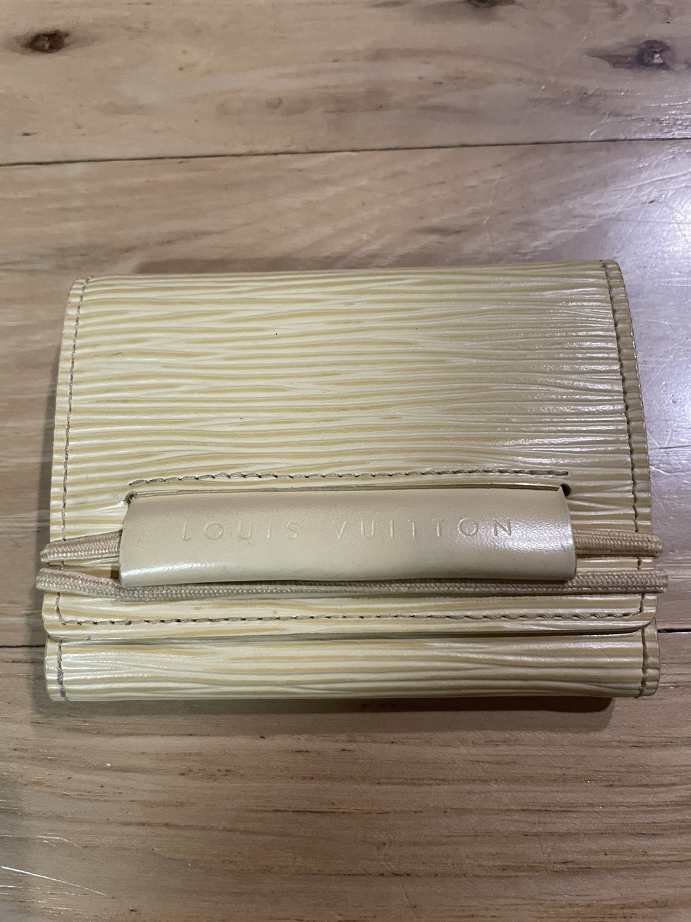 Louis Vuitton Vanilla Epi Leather Trifold Wallet